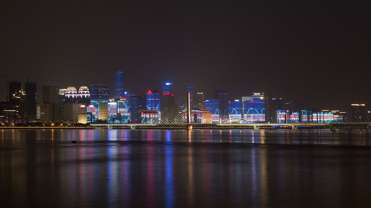 杭州钱塘江灯光秀