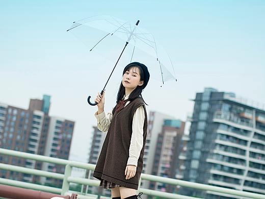 广工拍摄的小姐姐哟,地方真美,不.错了,小姐姐真美