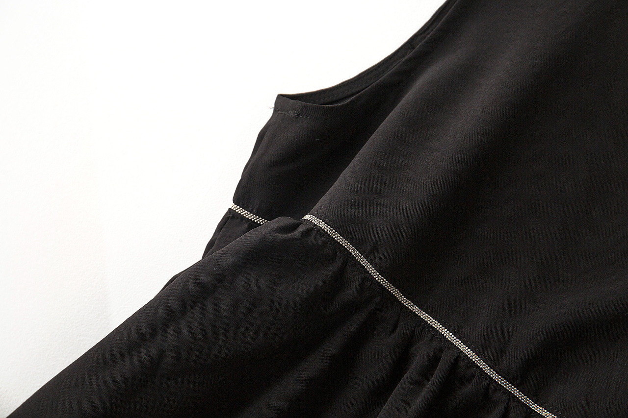 中外模特服装拍摄平铺挂拍创意戎美拍摄9年专业团队（图ZMTE4NTE3NTg4） - 产品摄影 - 站酷设计师影际摄影原创素材 - 站酷ZCOOL