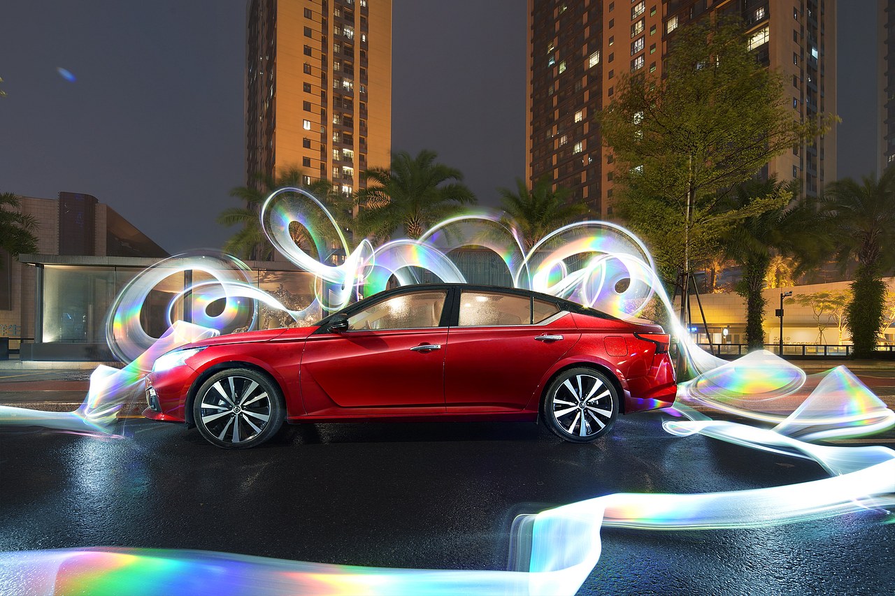 全球首次人车共创光绘吉尼斯世界纪录诞生