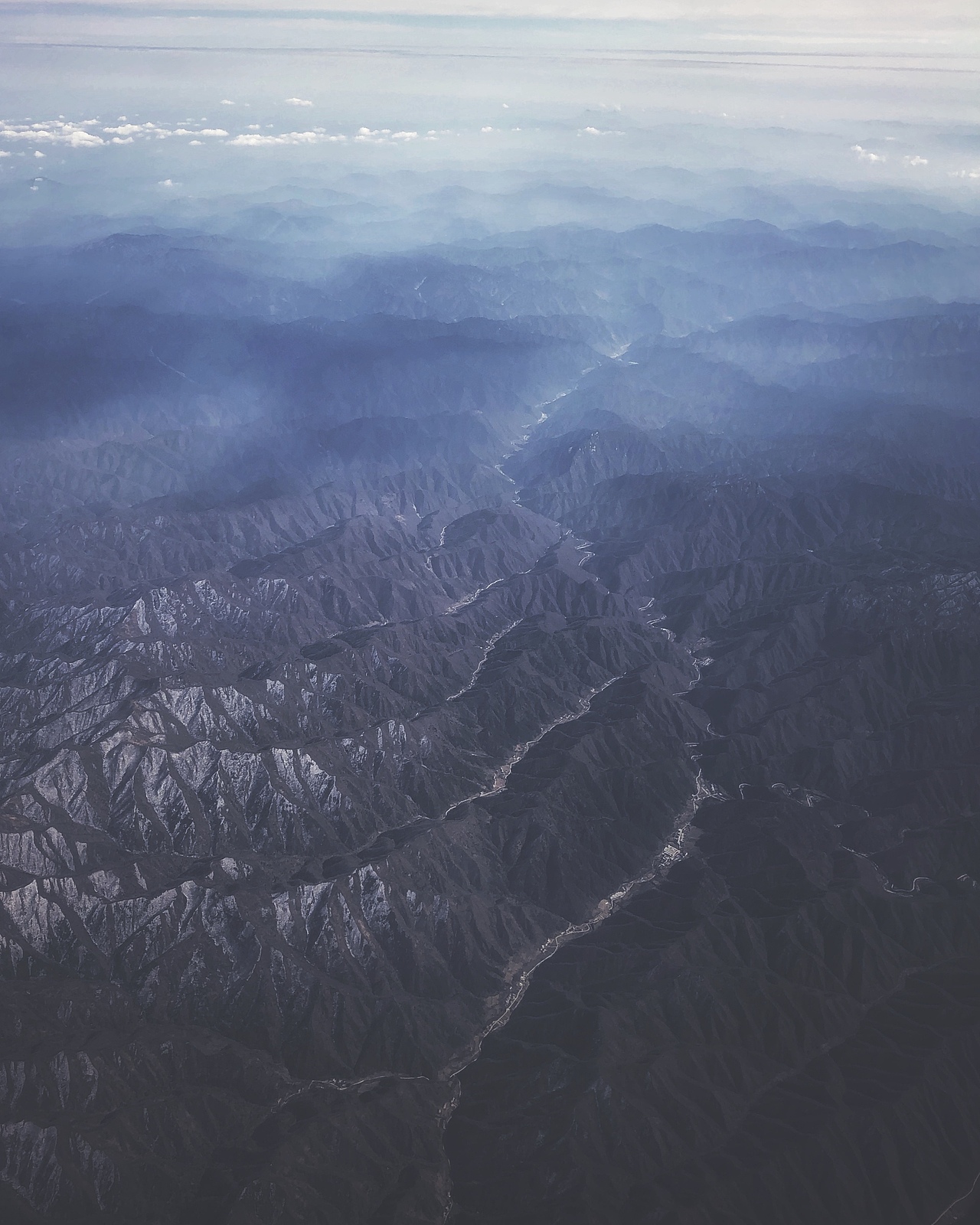 大地的皱纹和菌群（图ZMTk4MDkwMjYw） - 风光摄影 - 站酷设计师邮差Ethan原创素材 - 站酷ZCOOL