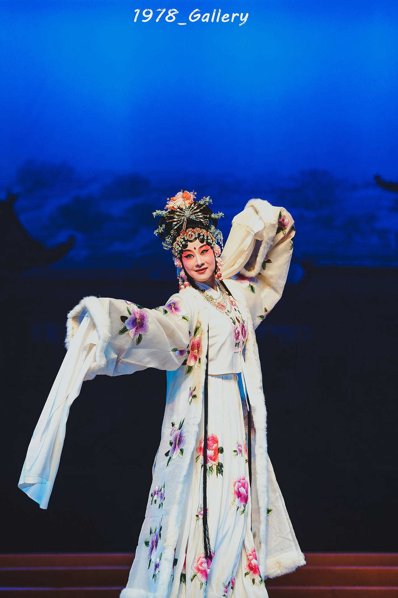 《长生殿》一本【钗盒情定】(图ZODA5NDk2MTY=) - 人像摄影 - 站酷设计师1978_Gallery原创素材 - 站酷ZCOOL