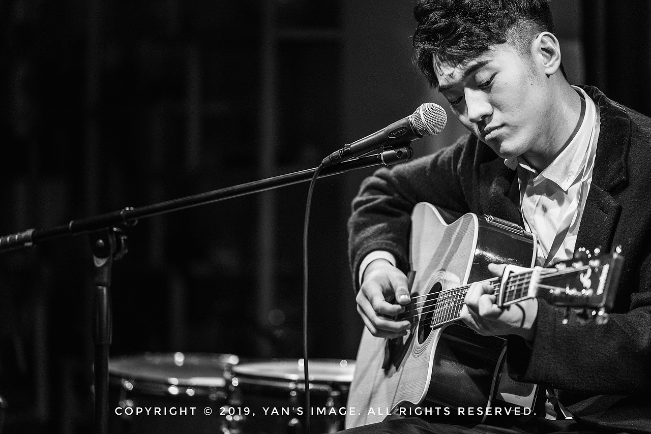 一场师生同台的小型音乐会