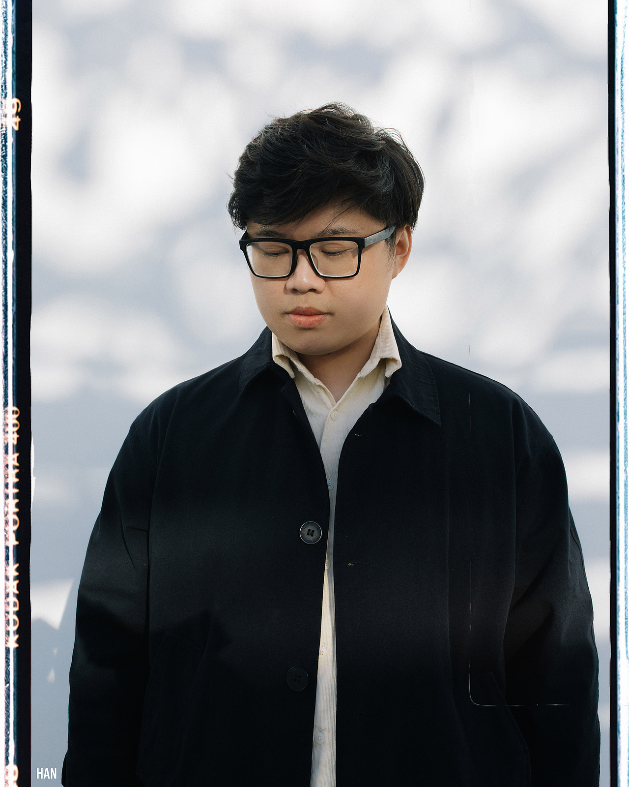 工作室秋日团建照（图ZMjc5MTMxOTE2） - 人像摄影 - 站酷设计师baiyang421原创素材 - 站酷ZCOOL