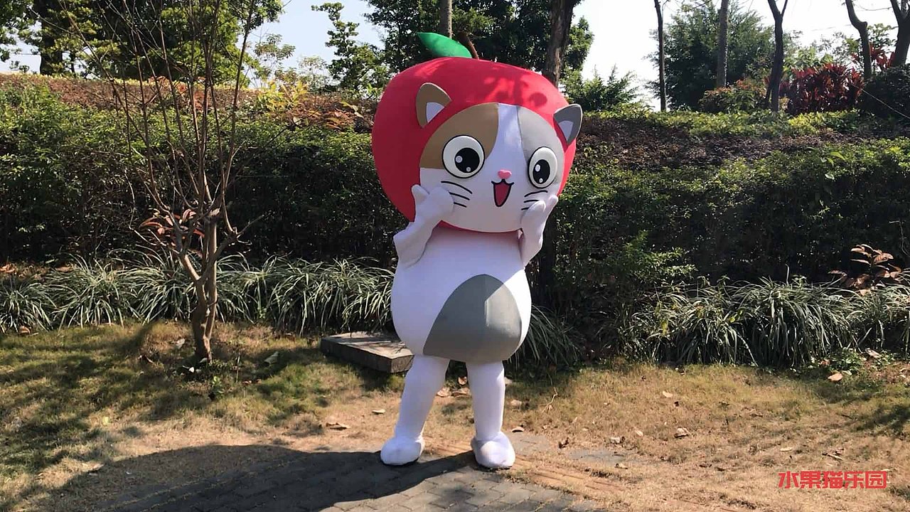 苹果猫人偶--在公园里疯（图ZMTA3MDIyODg0） - 其他摄影 - 站酷设计师水果猫乐园原创素材 - 站酷ZCOOL