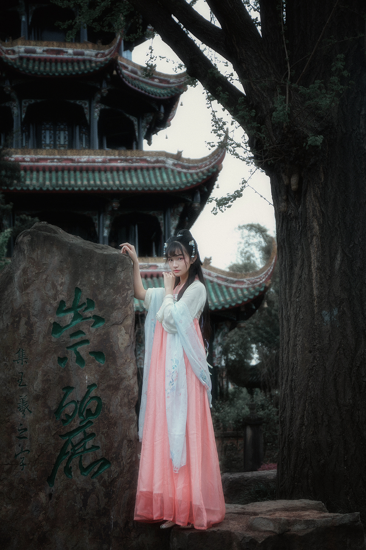 游园惊梦（汉服人像）（图ZNzcyNTU0NDA=） - 人像摄影 - 站酷设计师熊雪雪同学原创素材 - 站酷ZCOOL