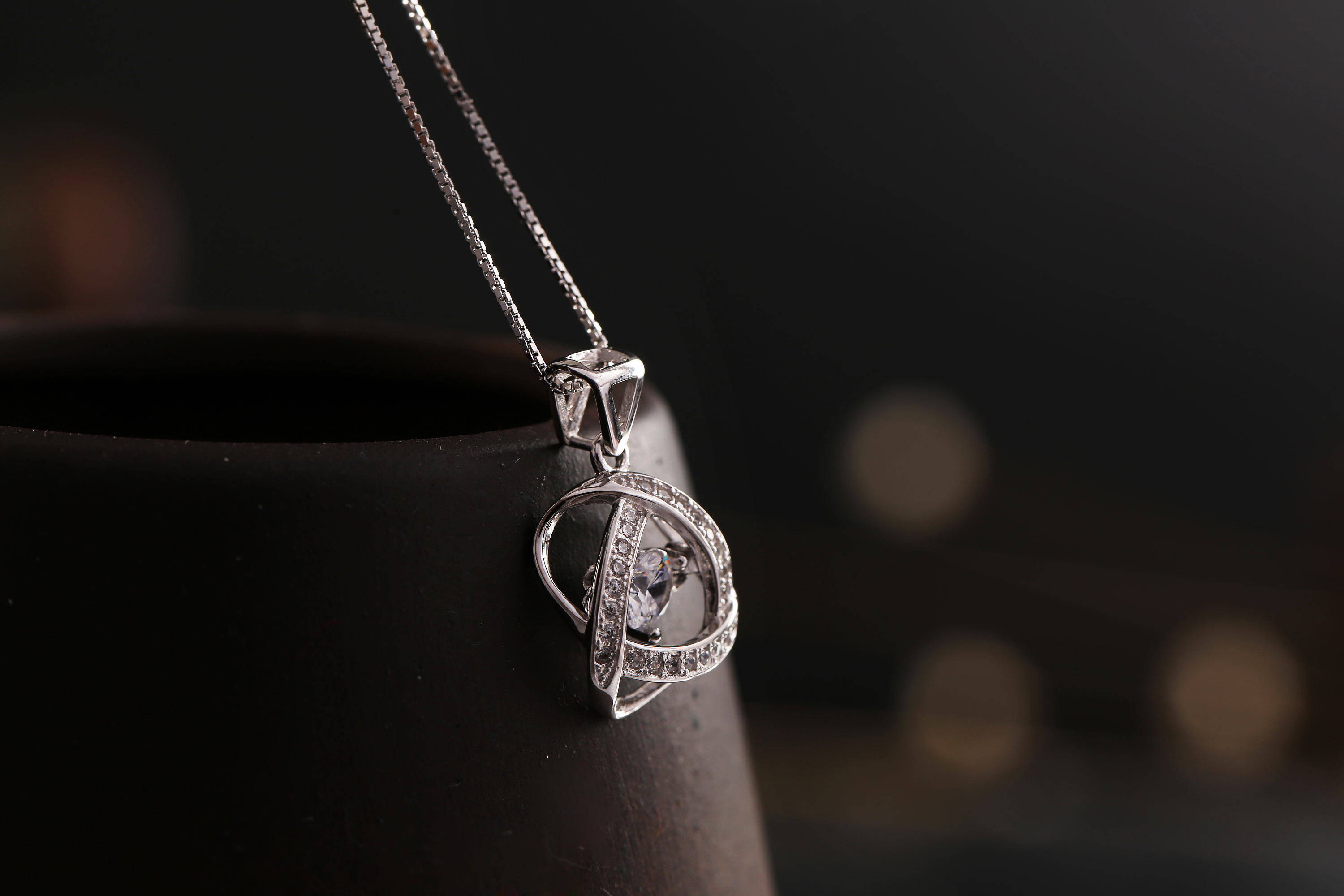 银饰吊坠产品拍摄