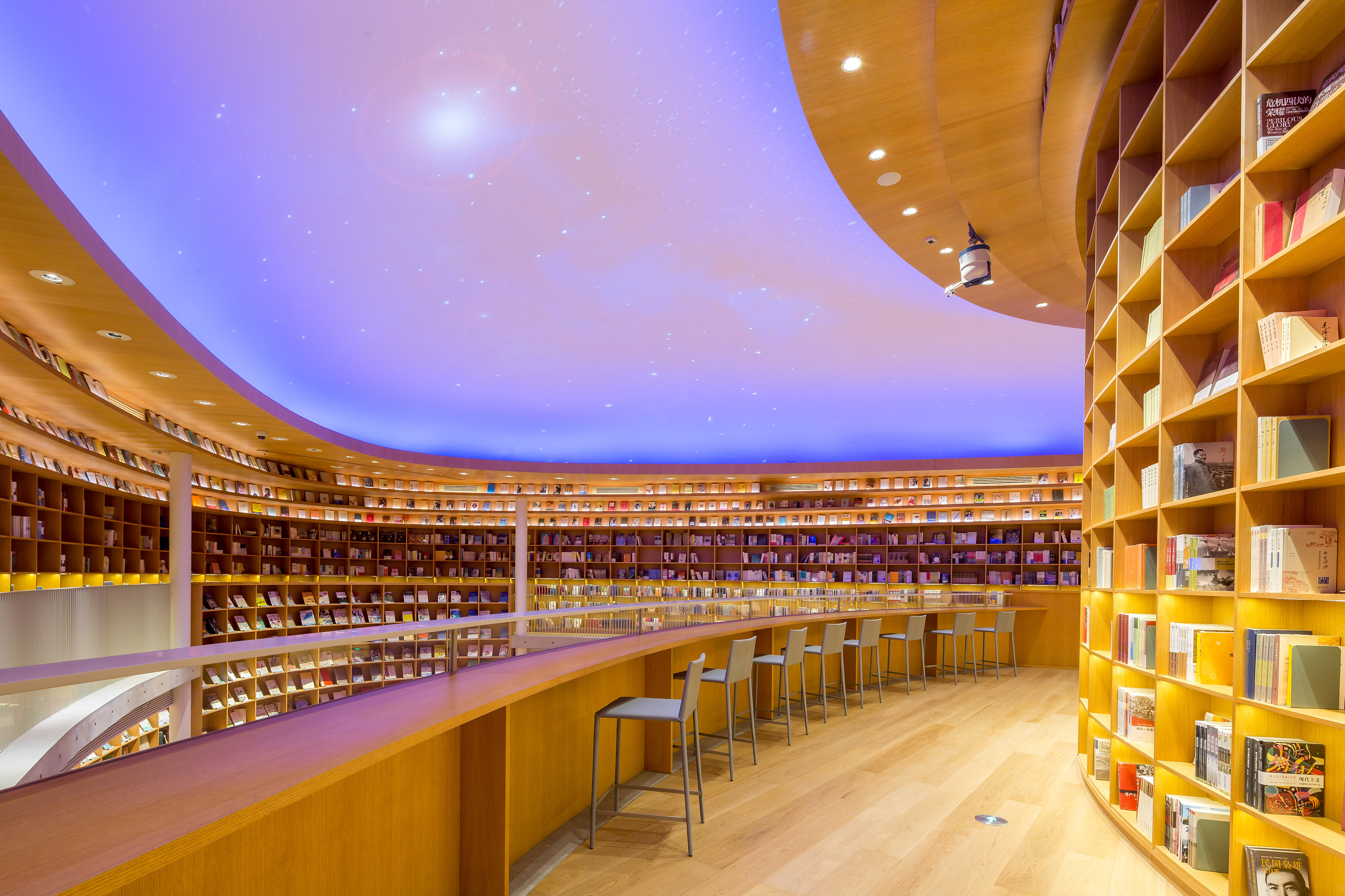 光的空间 · 心厅 / lightspace