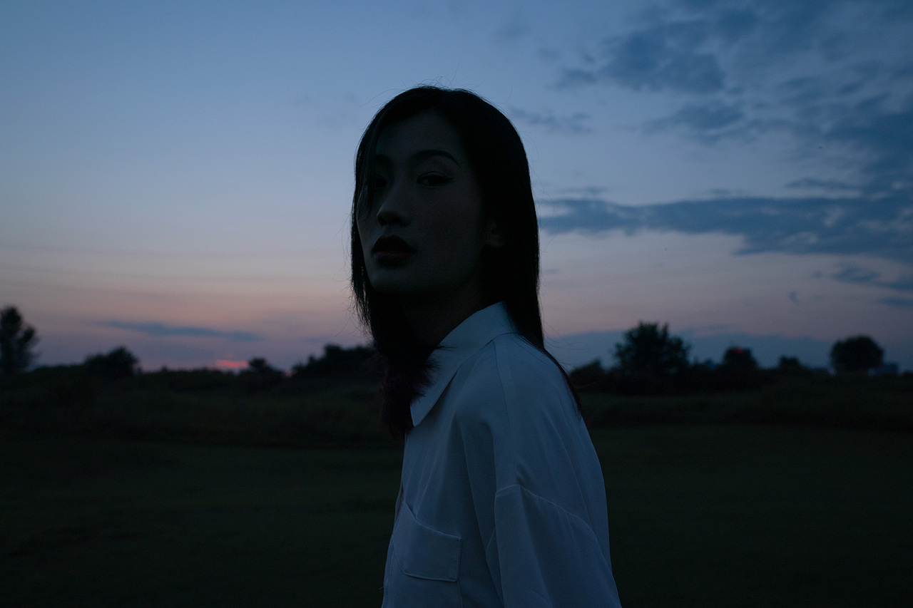 逃离,或许是旧的结束。或许是新的开始。