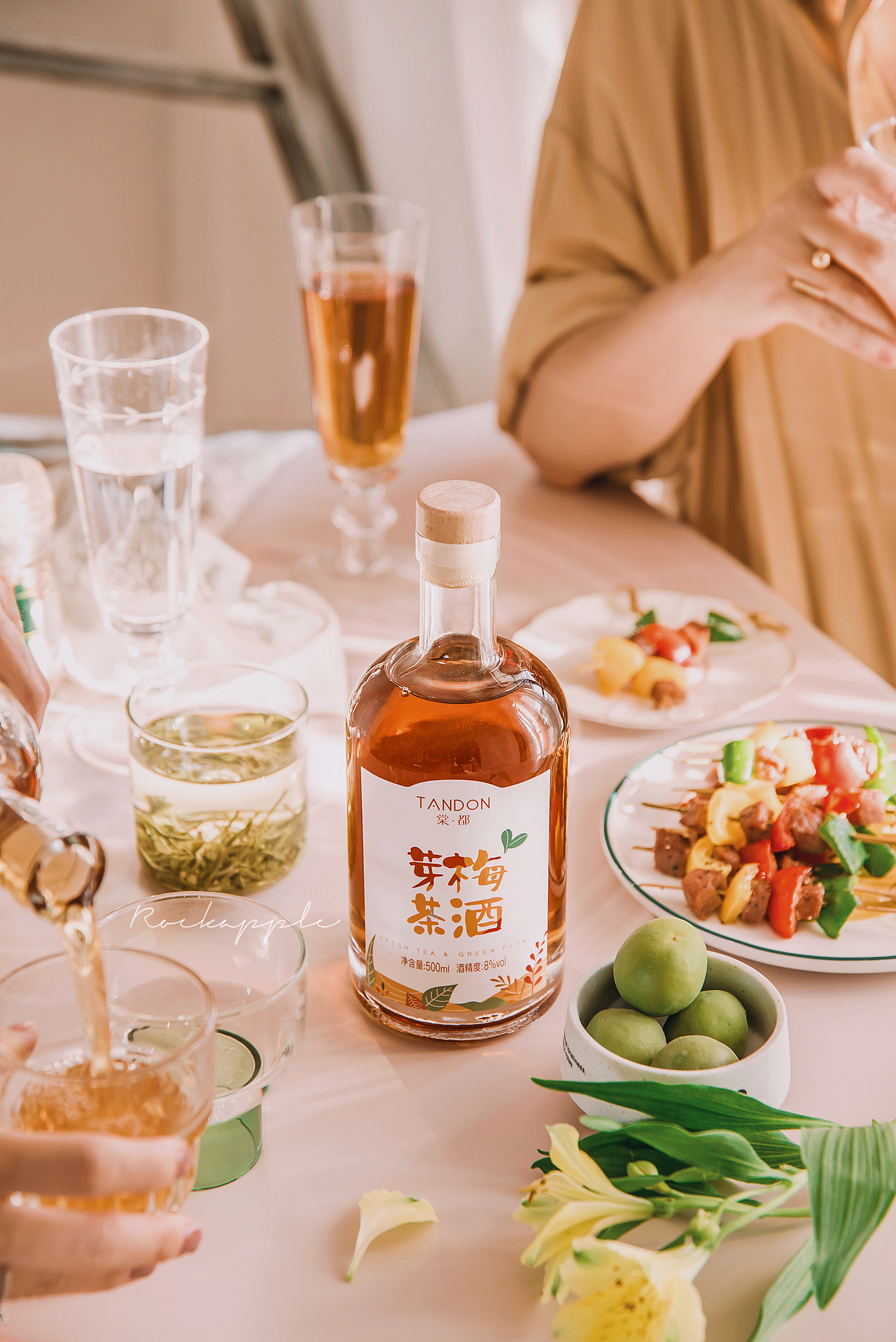 棠都青梅果酒/自然氛围拍摄（图ZMjMzMTk3NjA4） - 产品摄影 - 站酷设计师烧焦的Apple原创素材 - 站酷ZCOOL