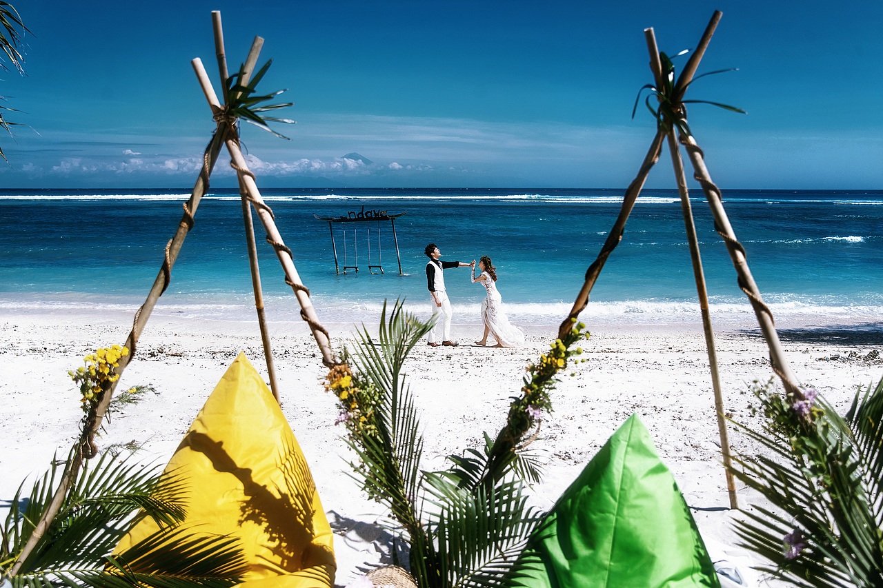 吉利岛婚纱样照