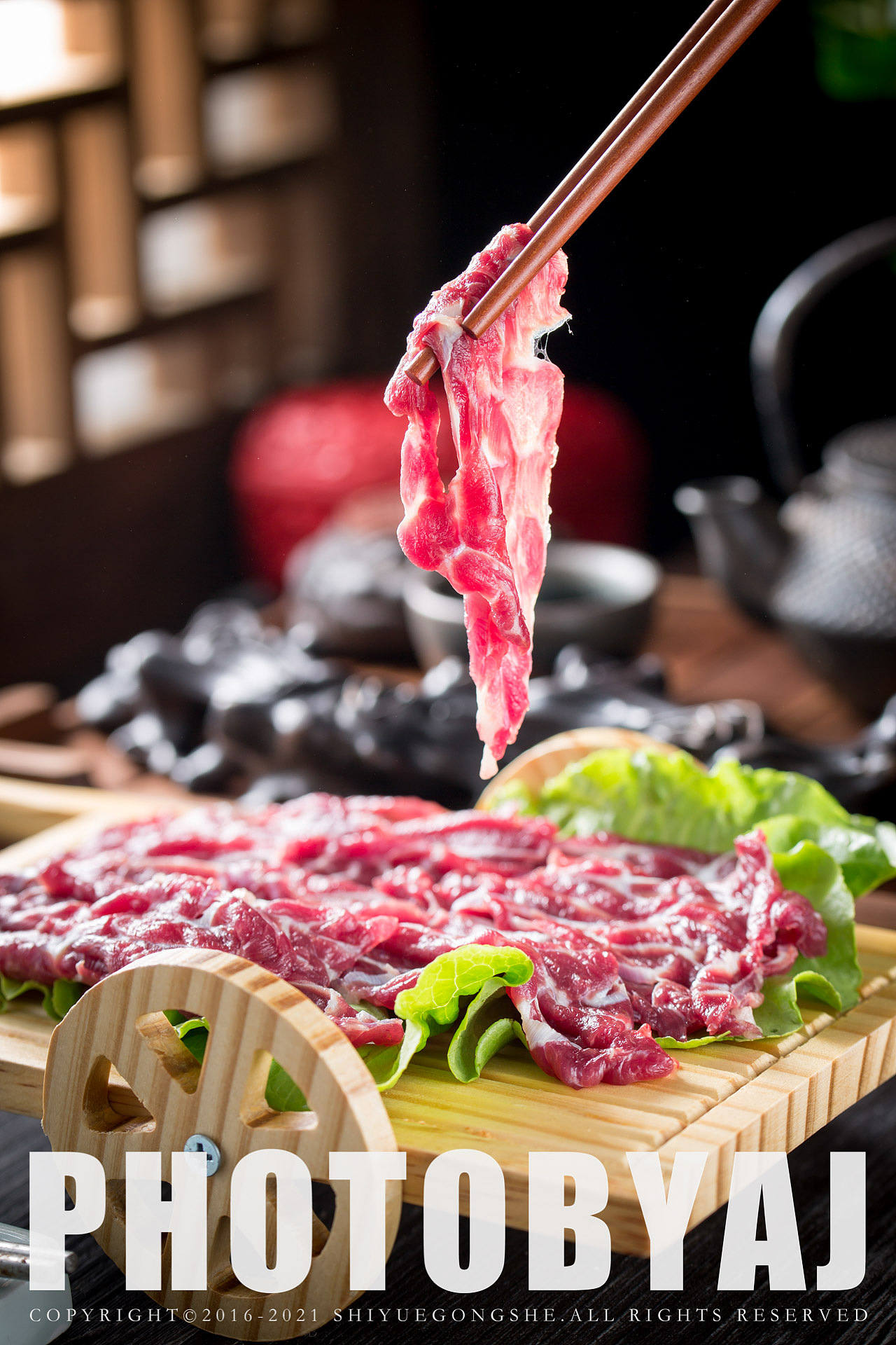美食摄影｜牛肉火锅（图ZMjQ0ODkxMjIw） - 产品摄影 - 站酷设计师拾月公社美食摄影原创素材 - 站酷ZCOOL