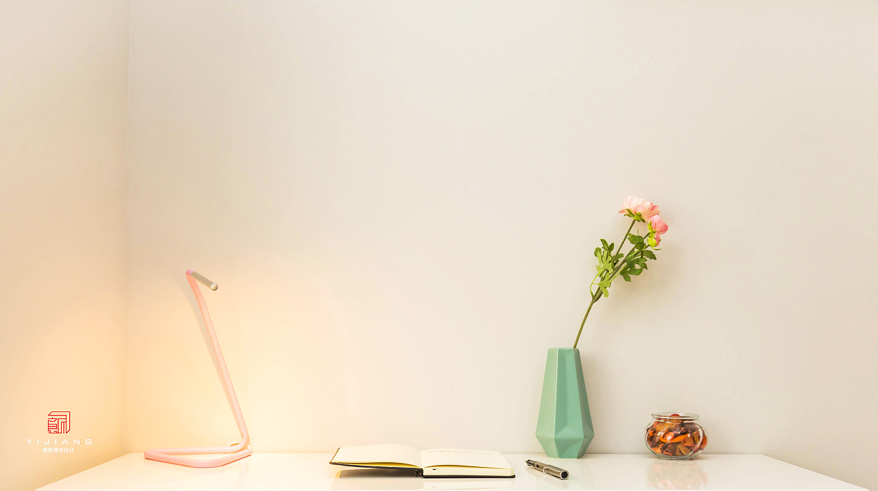 桌子上的静物|摄影|产品摄影|zhoushi - 原创作品 - 站酷 (zcool)