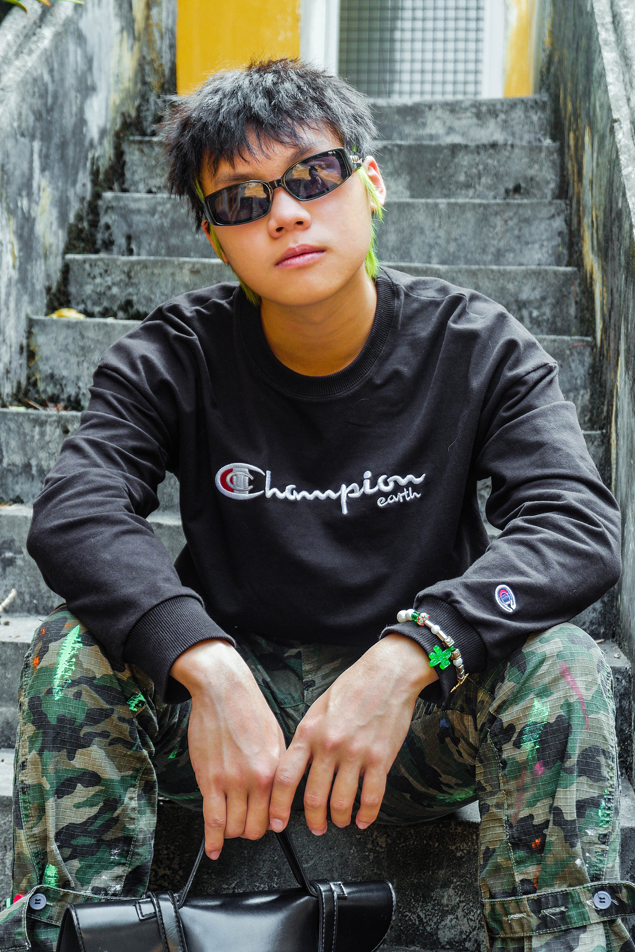 17岁的个性少年