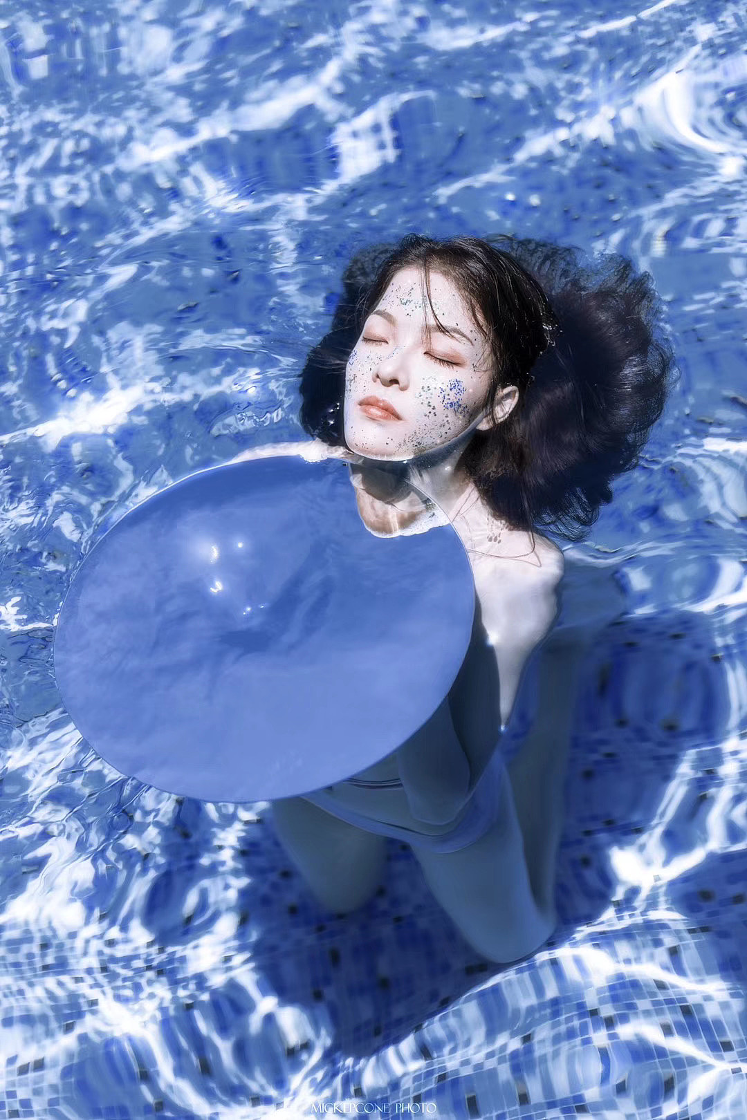 《少女的惡夢》X blue.