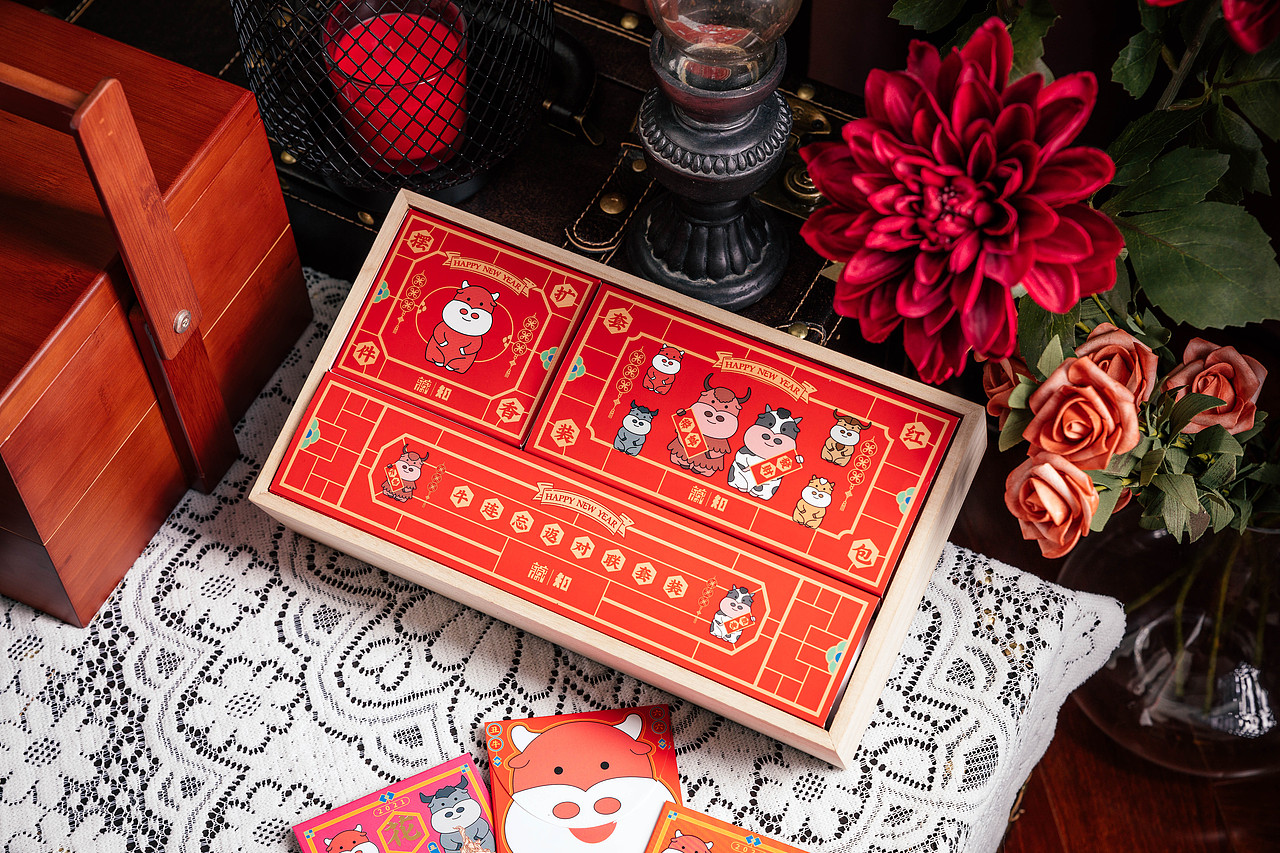 2021“牛连忘返”新年春节礼盒（图ZMjcxNTAwNDQ0） - 品牌 - 站酷设计师广州知了文化创意原创素材 - 站酷ZCOOL