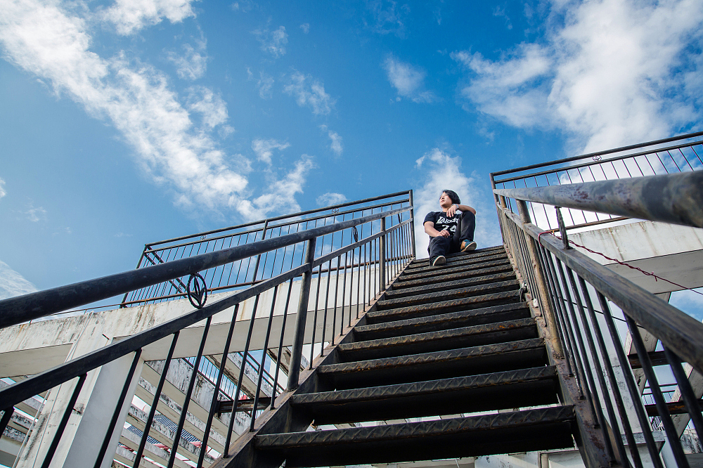 ベ、怎庅浮夸。づ