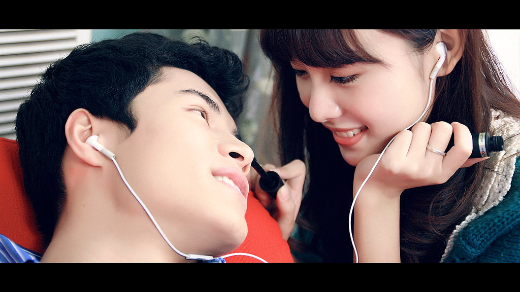 静态电影《来不及说我爱你》