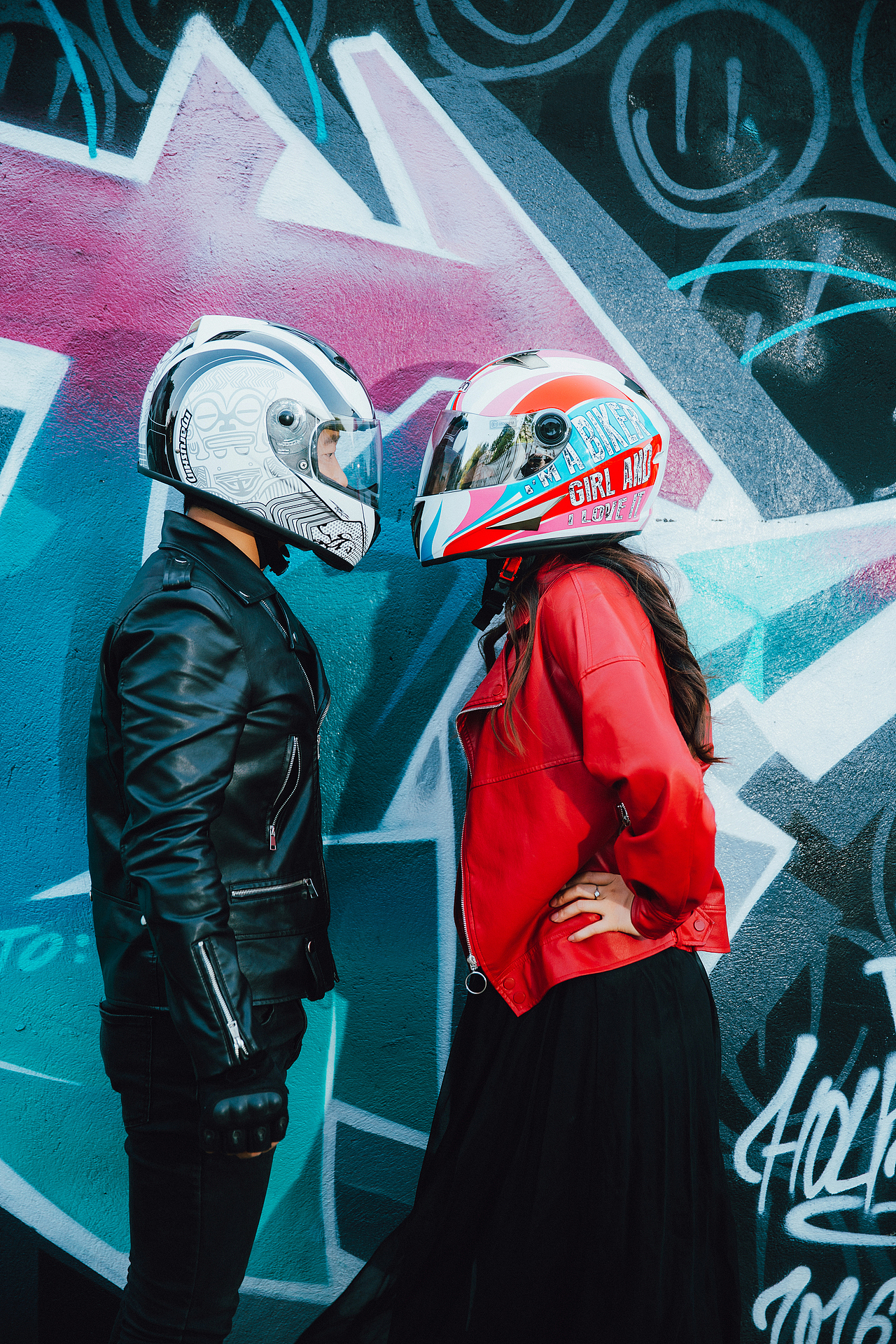 机车嘻哈风情侣写真