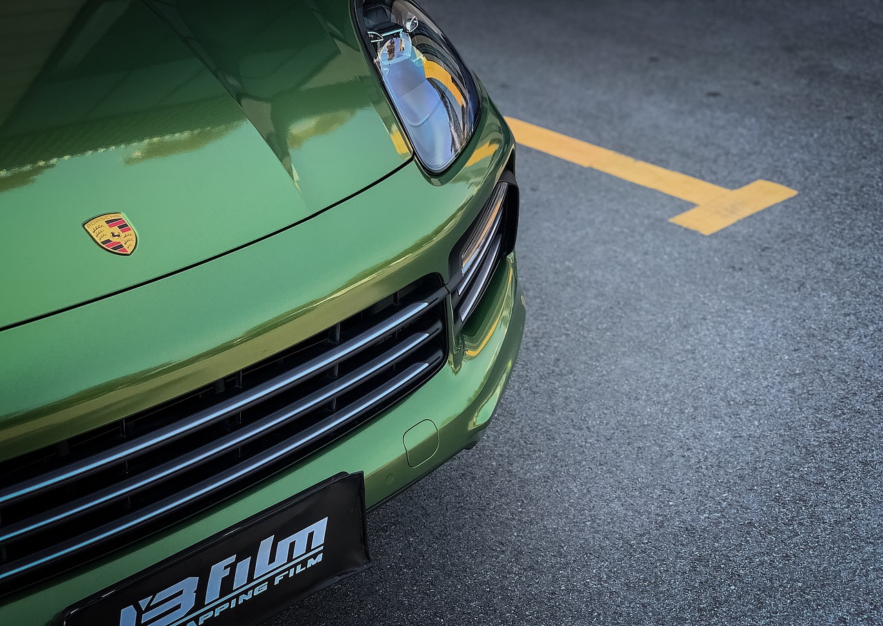 常规拍摄保时捷案列,不服来战-LBFilm艺术展等你