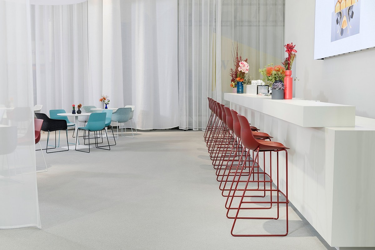 Behance搬运工—Ippolito Fleitz Group（家具展）（图ZMjM1MDc1MjA0） - 展陈设计 - 站酷设计师奶茶三分糖啦原创素材 - 站酷ZCOOL