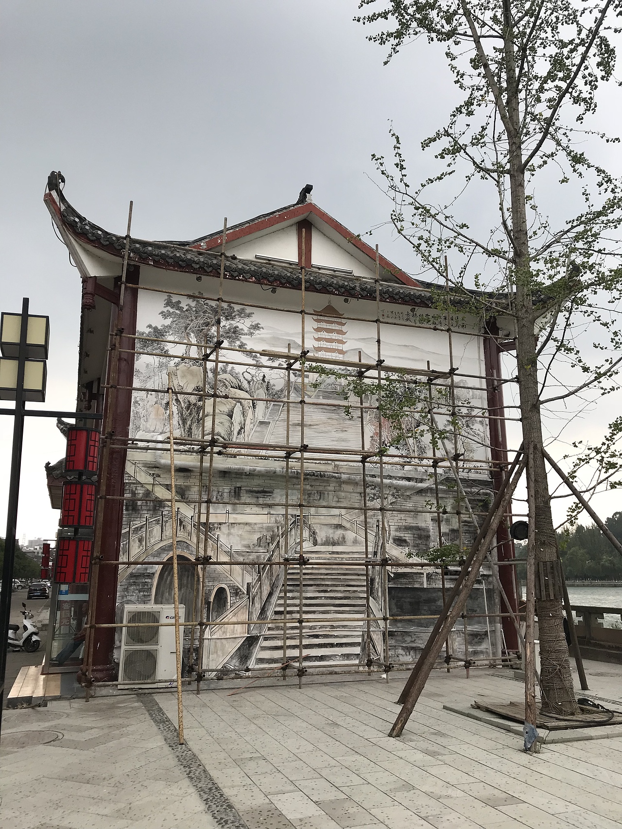 罗江潺亭水城壁画