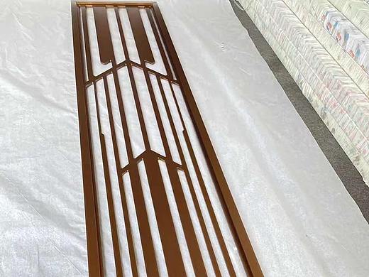 甘肃酒店简约玫瑰金不锈钢屏风隔断背景墙的精神之源