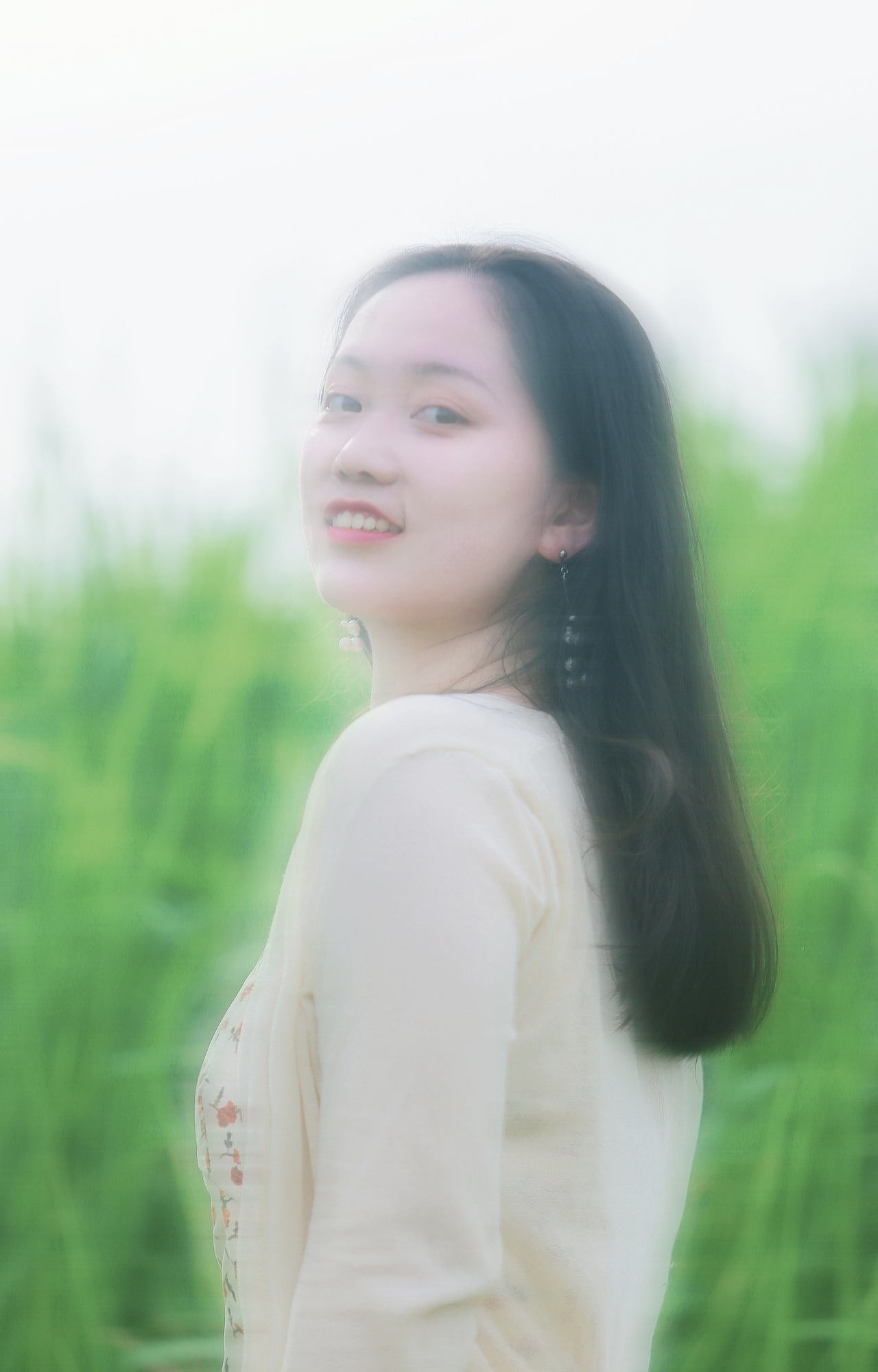 No2 【来湖边看花吧】（图ZMjU4MTMxMjY0） - 人像摄影 - 站酷设计师mango汪原创素材 - 站酷ZCOOL