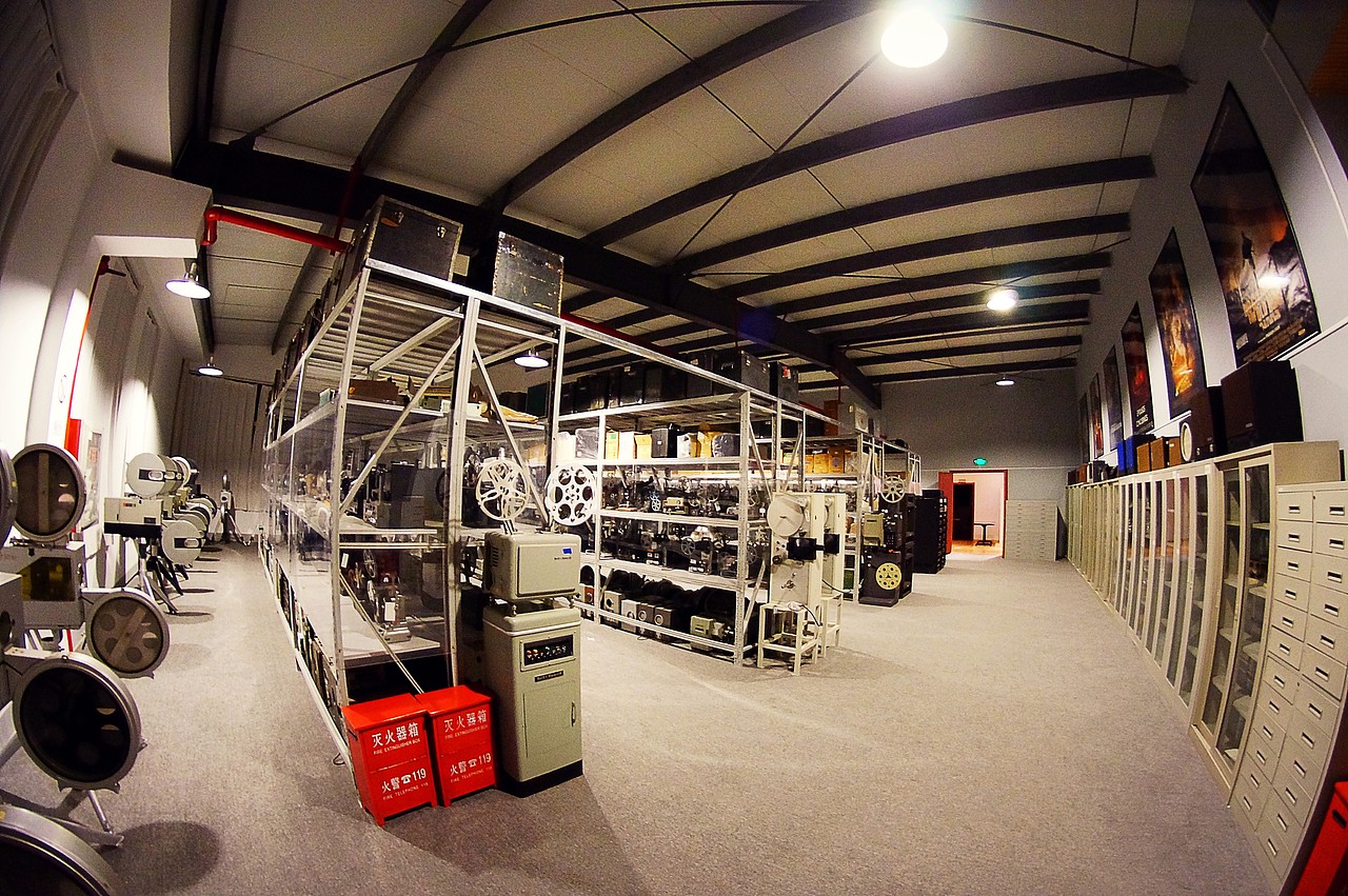 胶片电影这个“老东西”