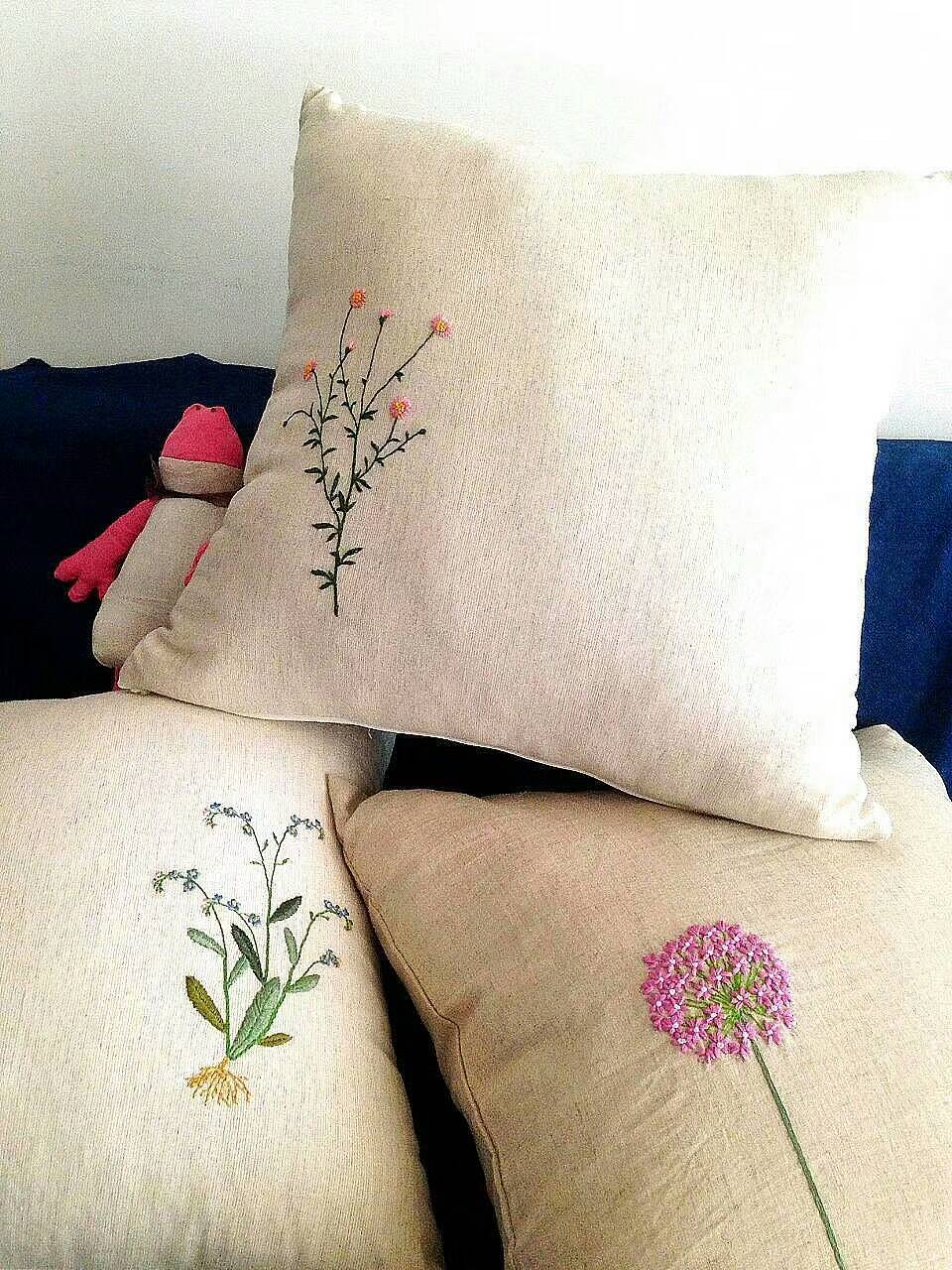 之前的手绣作品总结（图ZMTAyOTI5NTA0） - 其他手工艺 - 站酷设计师小雯雯雯雯雯原创素材 - 站酷ZCOOL