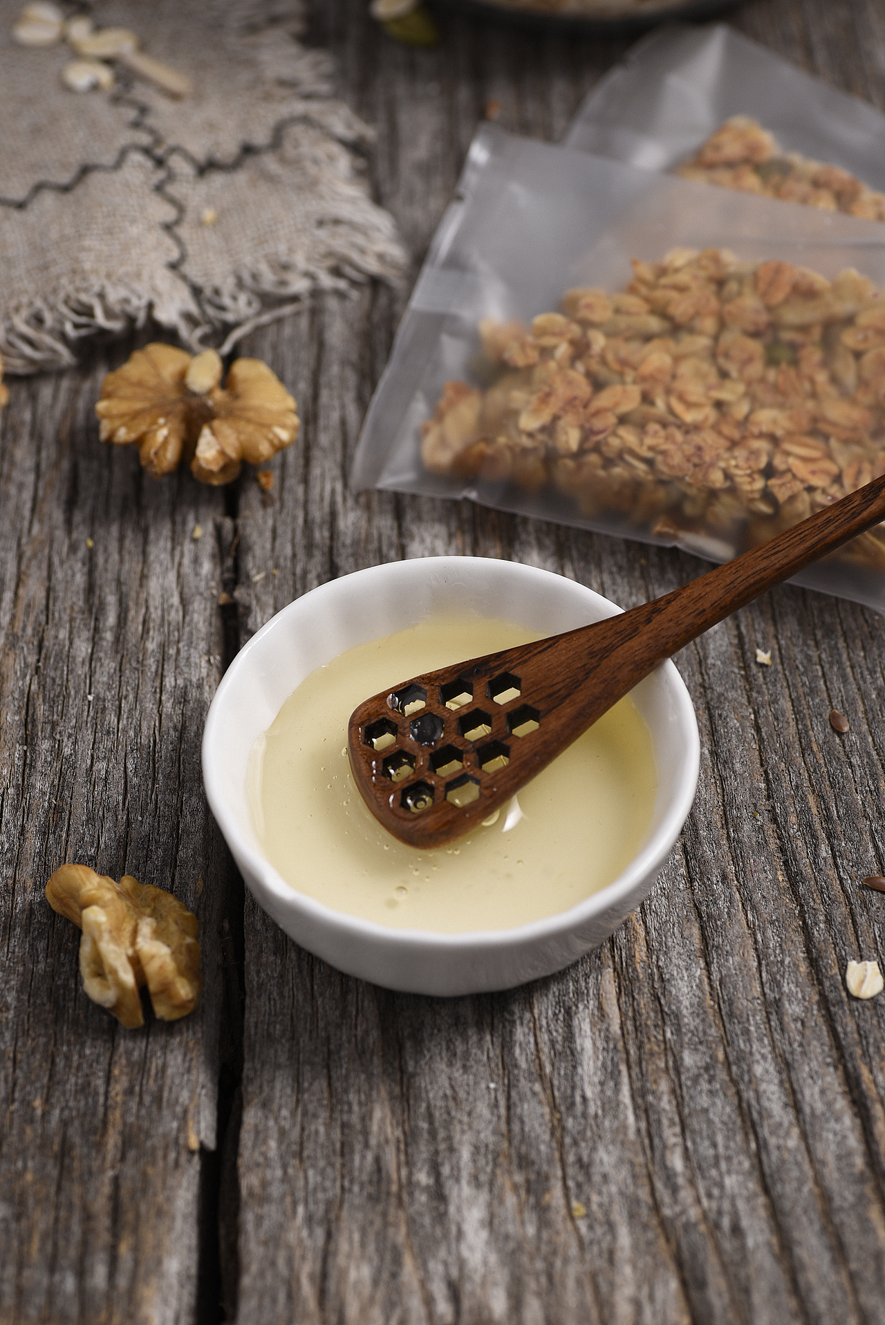 能量棒 燕麦棒拍摄（图ZMTAwNDM0ODEy） - 产品摄影 - 站酷设计师摄影师董名扬原创素材 - 站酷ZCOOL