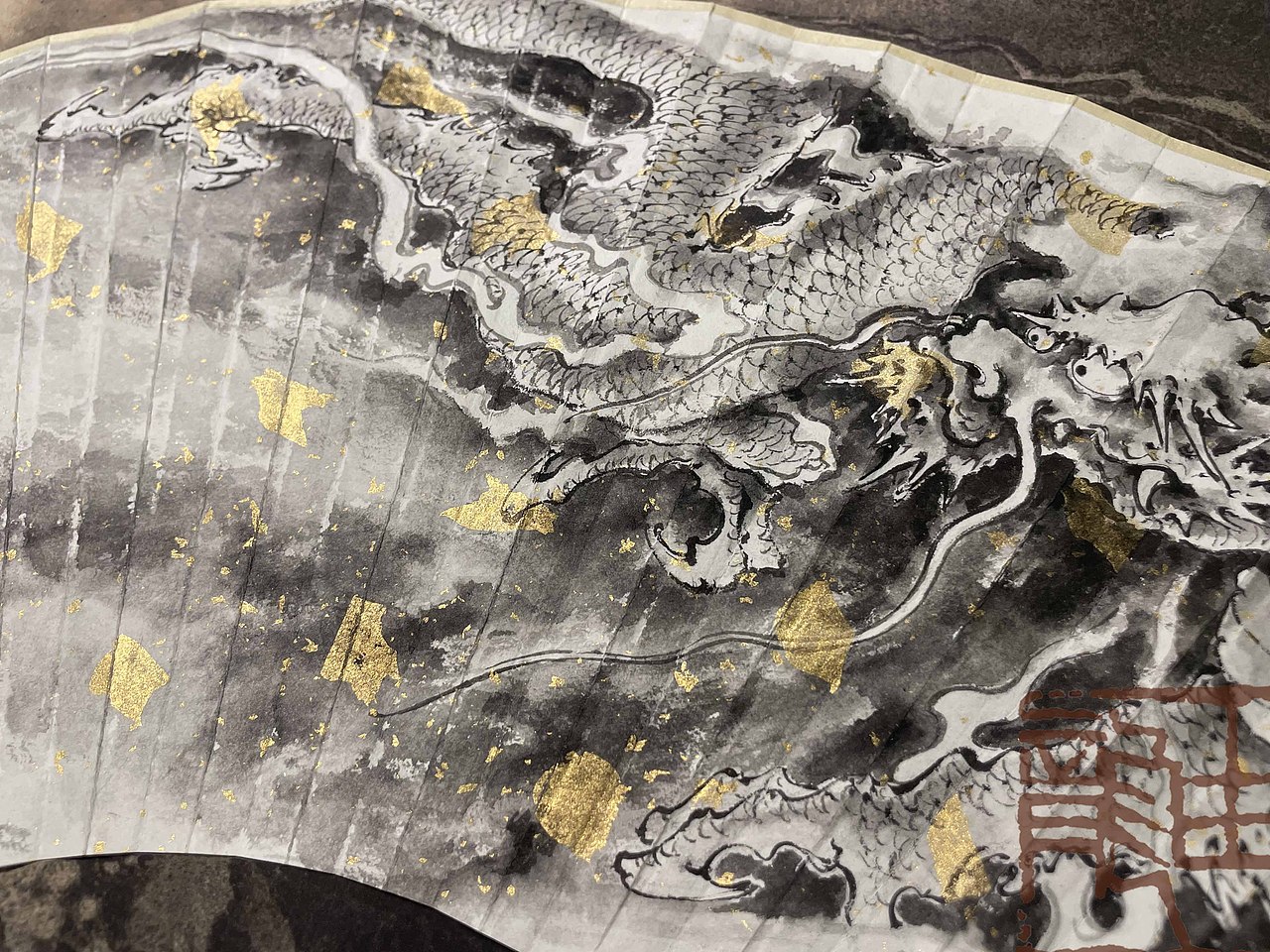 由龍#中华民族龙纹研究——扇面定制