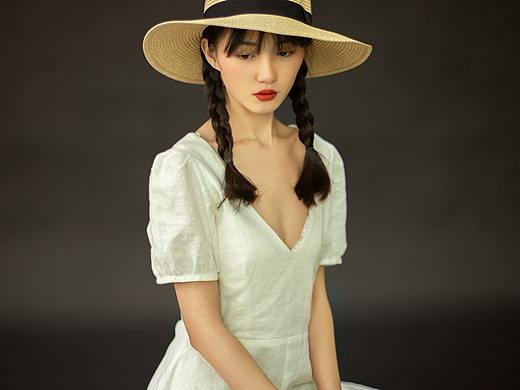 一个精致的小姑娘（个人主页-ZNTEzODU0MjQ=） - 人像摄影 - 站酷设计师修图师南哥原创素材 - 站酷ZCOOL