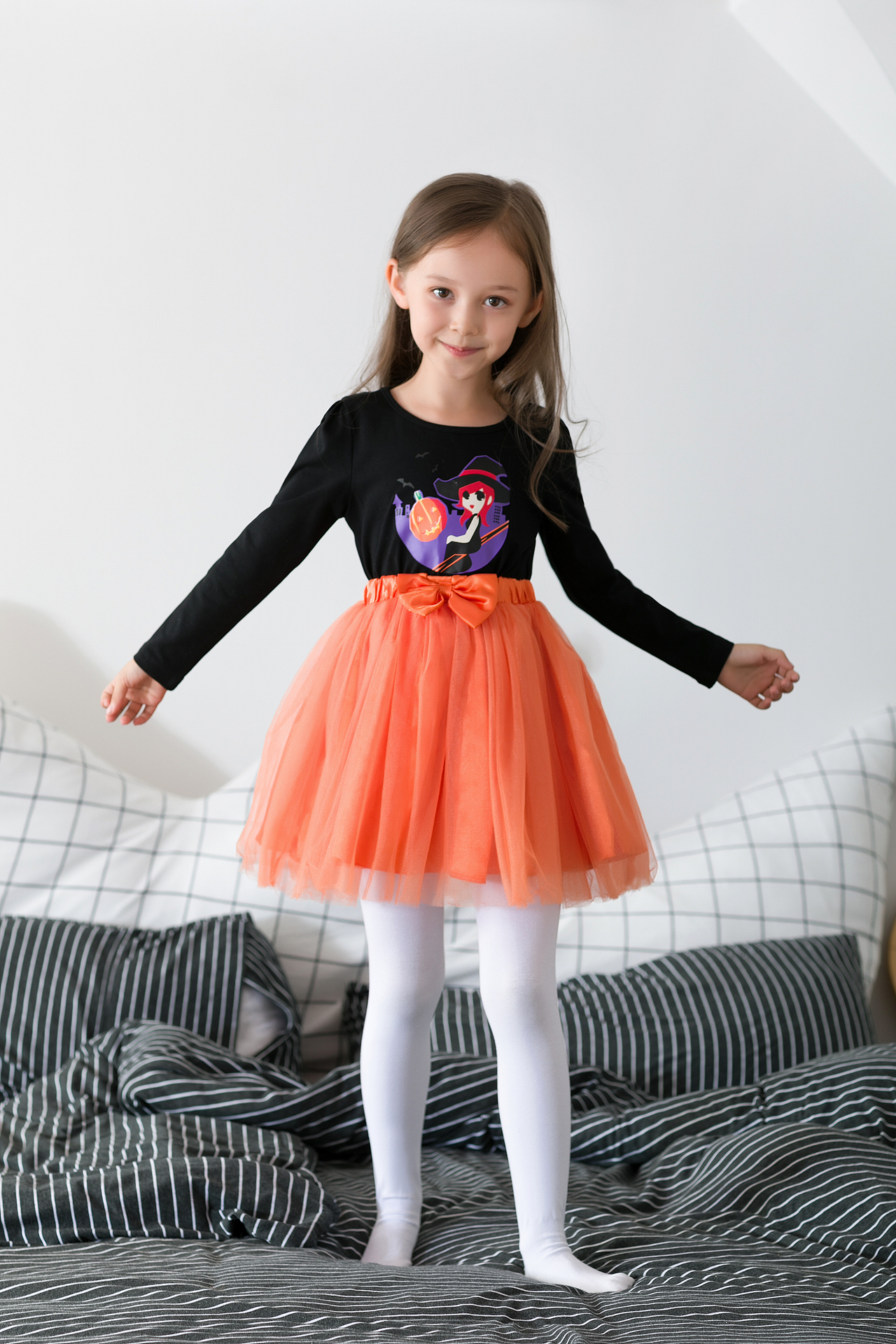 童装网拍 服装拍摄 童装模特拍摄 外模混血童模（图ZMTM3ODY4OTg4） - 产品摄影 - 站酷设计师影际摄影原创素材 - 站酷ZCOOL