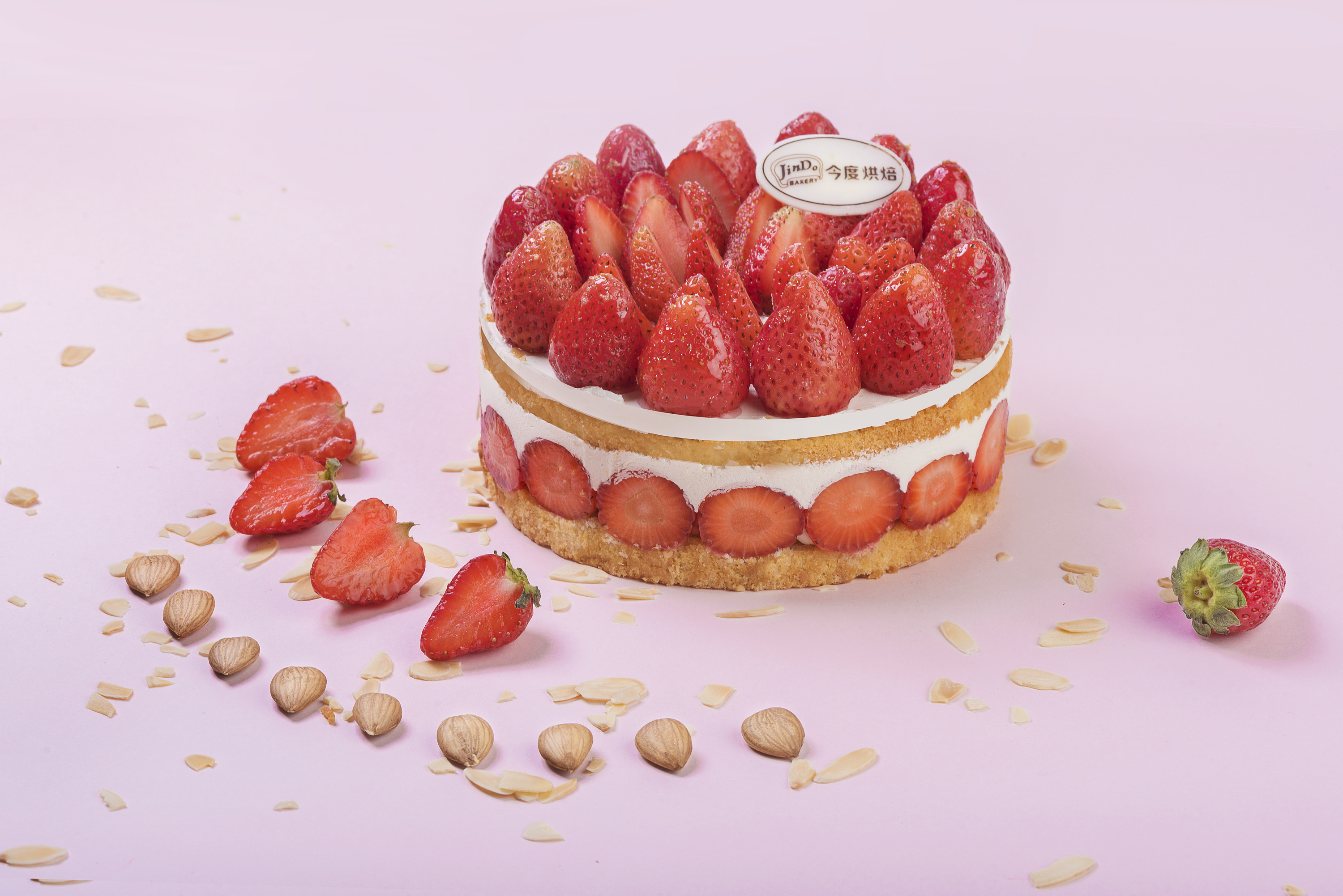 【Soapy烘焙】奶油草莓蛋糕|摄影|产品摄影|Mr_Soapy - 原创作品 - 站酷 (ZCOOL)