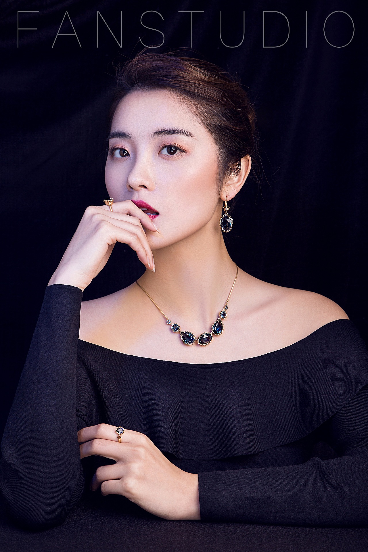 珠宝（图ZMTA5MTk1MDc2） - 人像摄影 - 站酷设计师凡兴原创素材 - 站酷ZCOOL