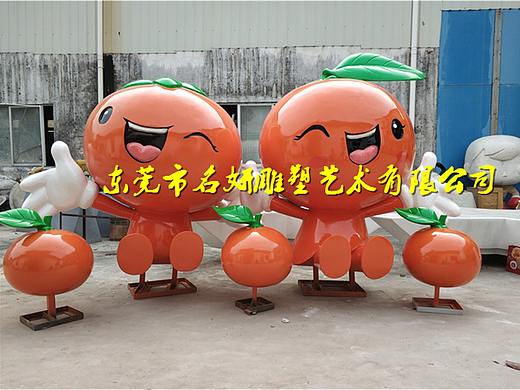 一组吸睛的玻璃钢柑橘卡通水果娃娃雕塑