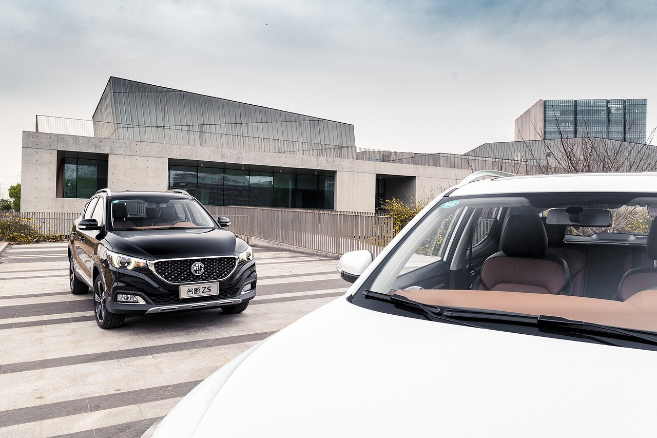 汽车——名爵ZS 车队（图ZODY3MjAxNjg=） - 产品摄影 - 站酷设计师糊叔原创素材 - 站酷ZCOOL