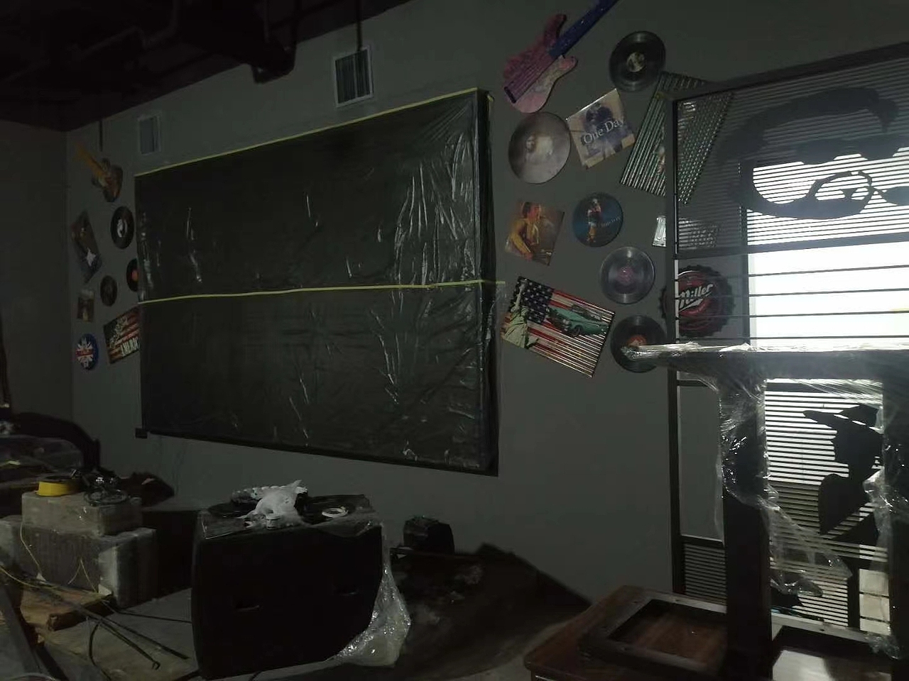 西安高新某音乐餐厅装修家具定制（图ZMjI3MDUyMjM2） - 生活用品 - 站酷设计师西安酒店家具原创素材 - 站酷ZCOOL