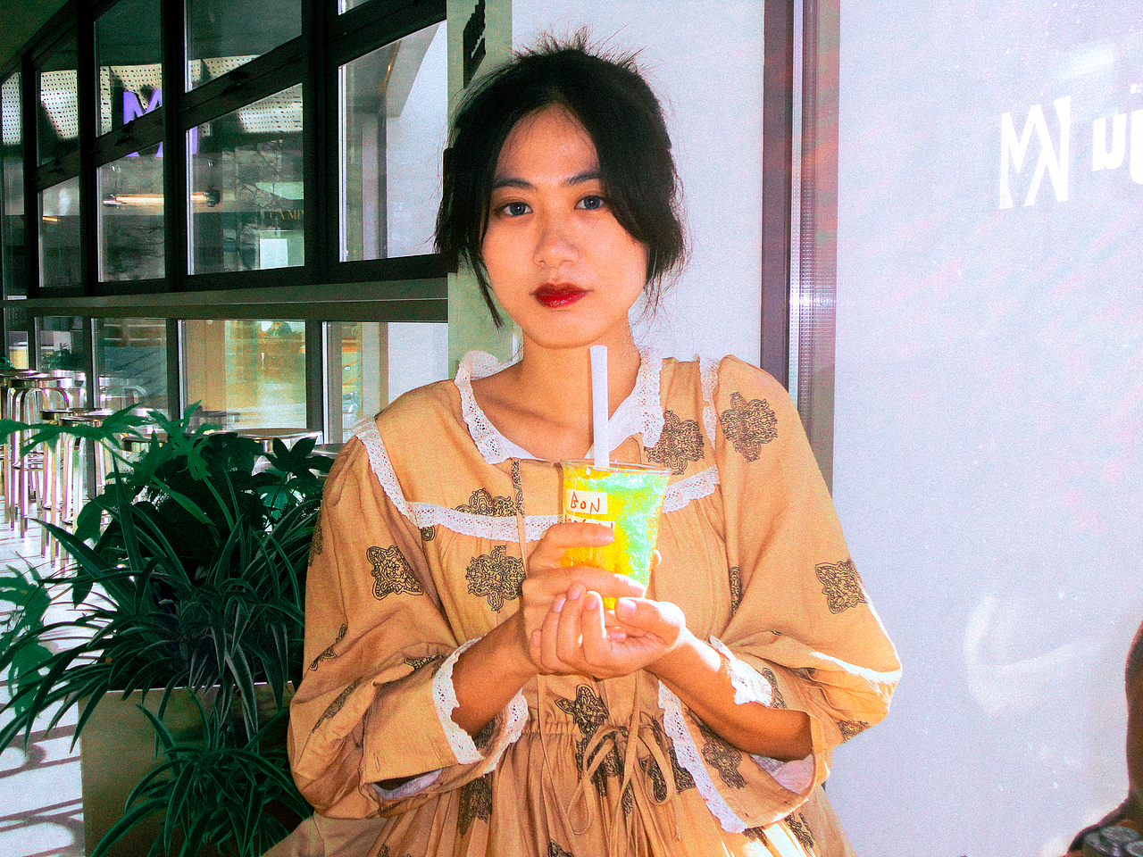 写真摄影丨作为城市的一份子，我们便是浪漫本身（图ZMzIzNTQ4Njg4） - 人像摄影 - 站酷设计师NINGNL_原创素材 - 站酷ZCOOL
