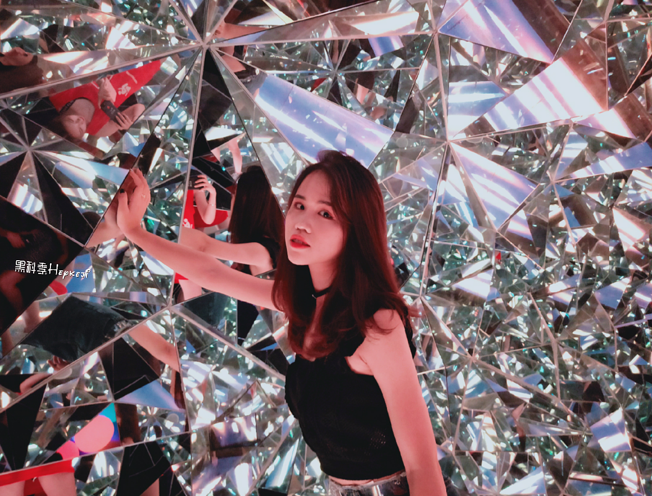 最美的创意互动体验道具,镜花宫、钻石隧道等