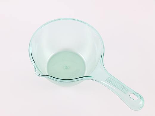 B03家务工具\C02-家务清洁用具\V06绿色塑料水瓢X1