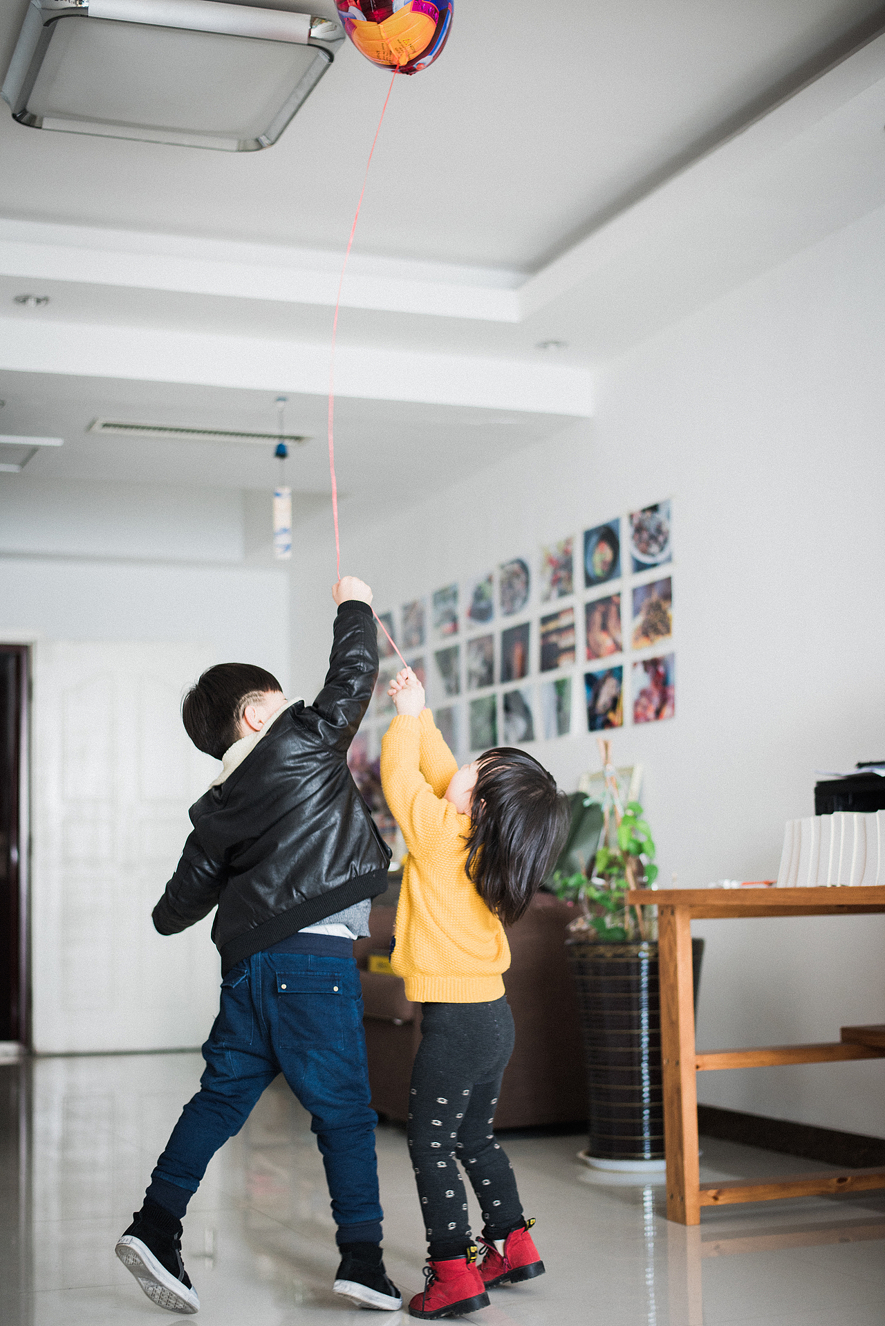 小姑娘才是主角呀