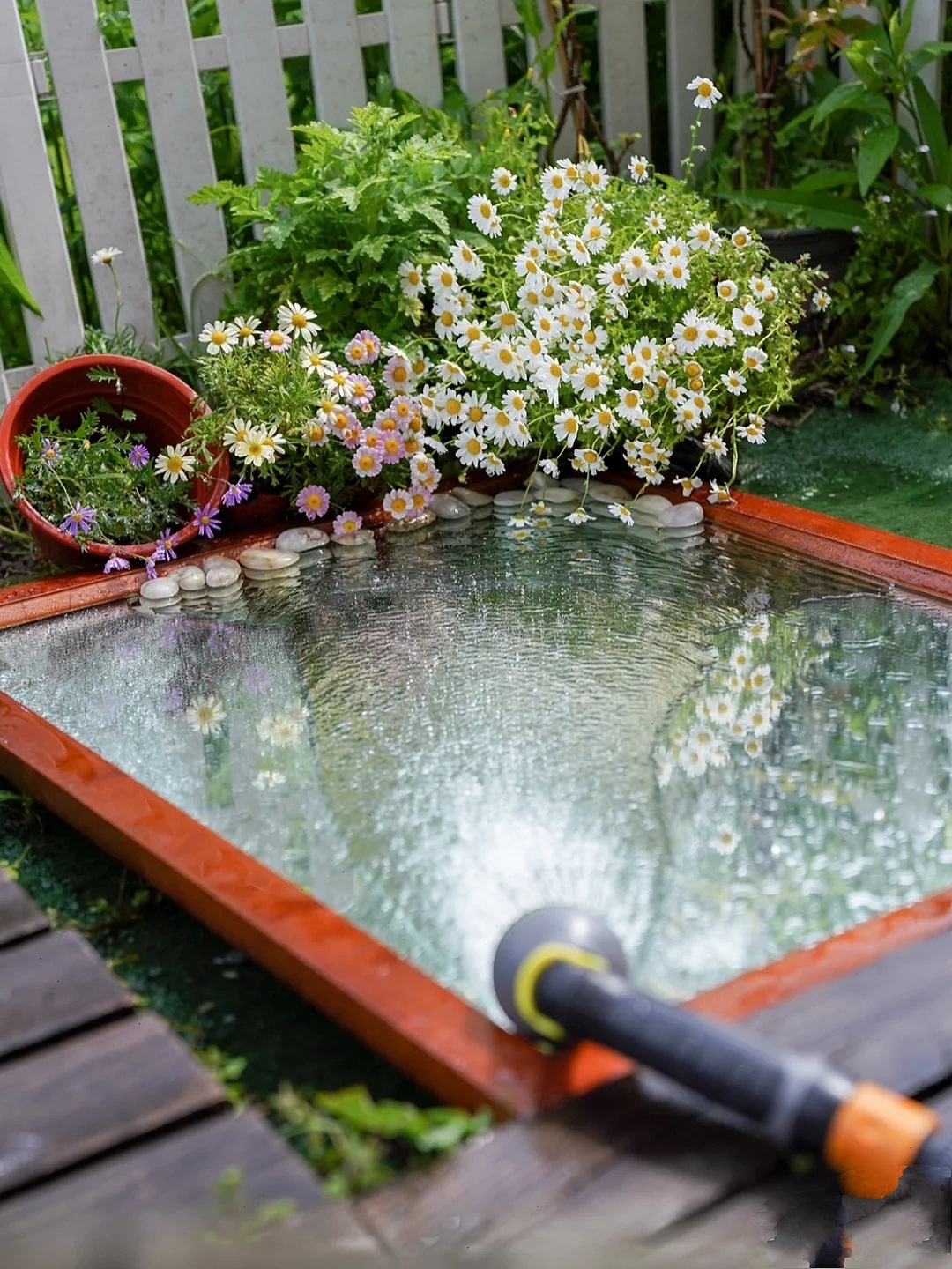 用镜子拍摄仙境水面