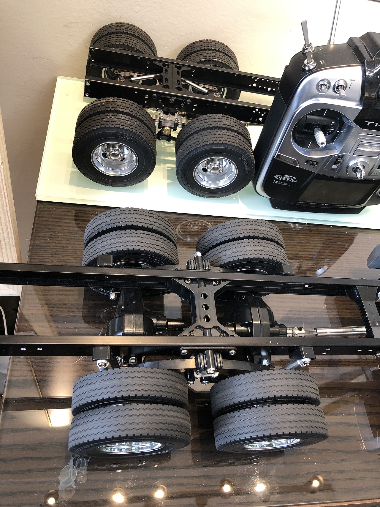 奔驰Actors1851房车底盘完工