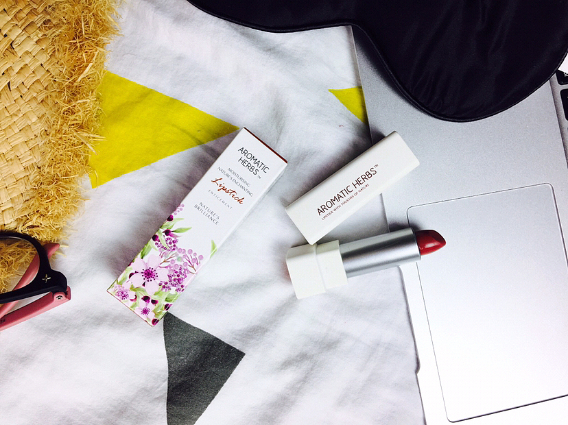 五月手机静物摄影洗护产品口红彩妆产品场景拍摄