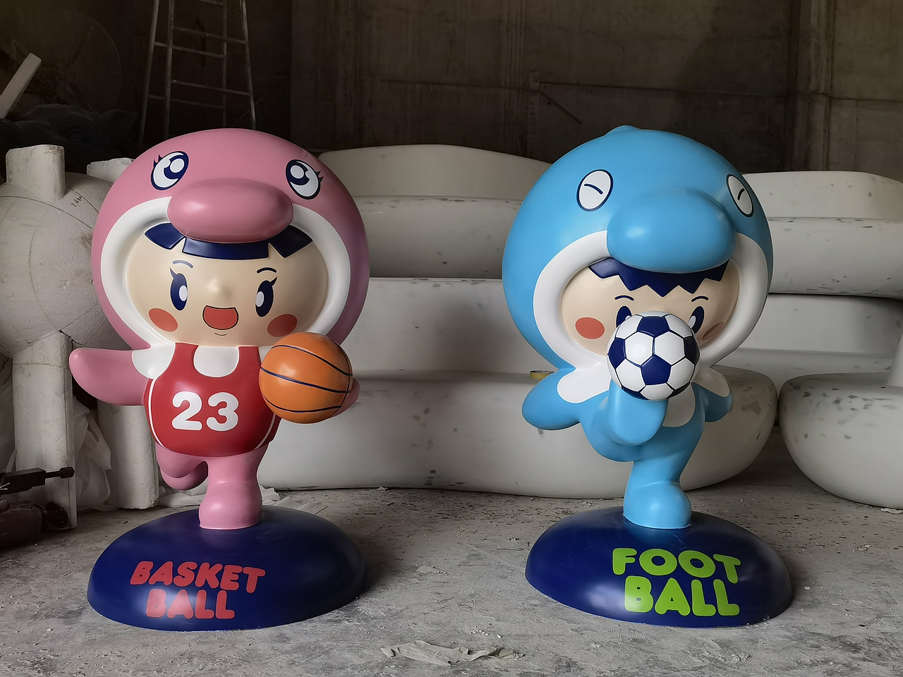 学校吉祥物摆件定制玻璃钢IP卡通雕塑立体公仔景观小品