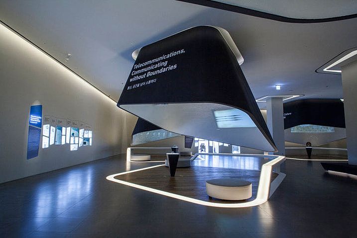 揭秘三星创新博物馆展示空间与导视系统