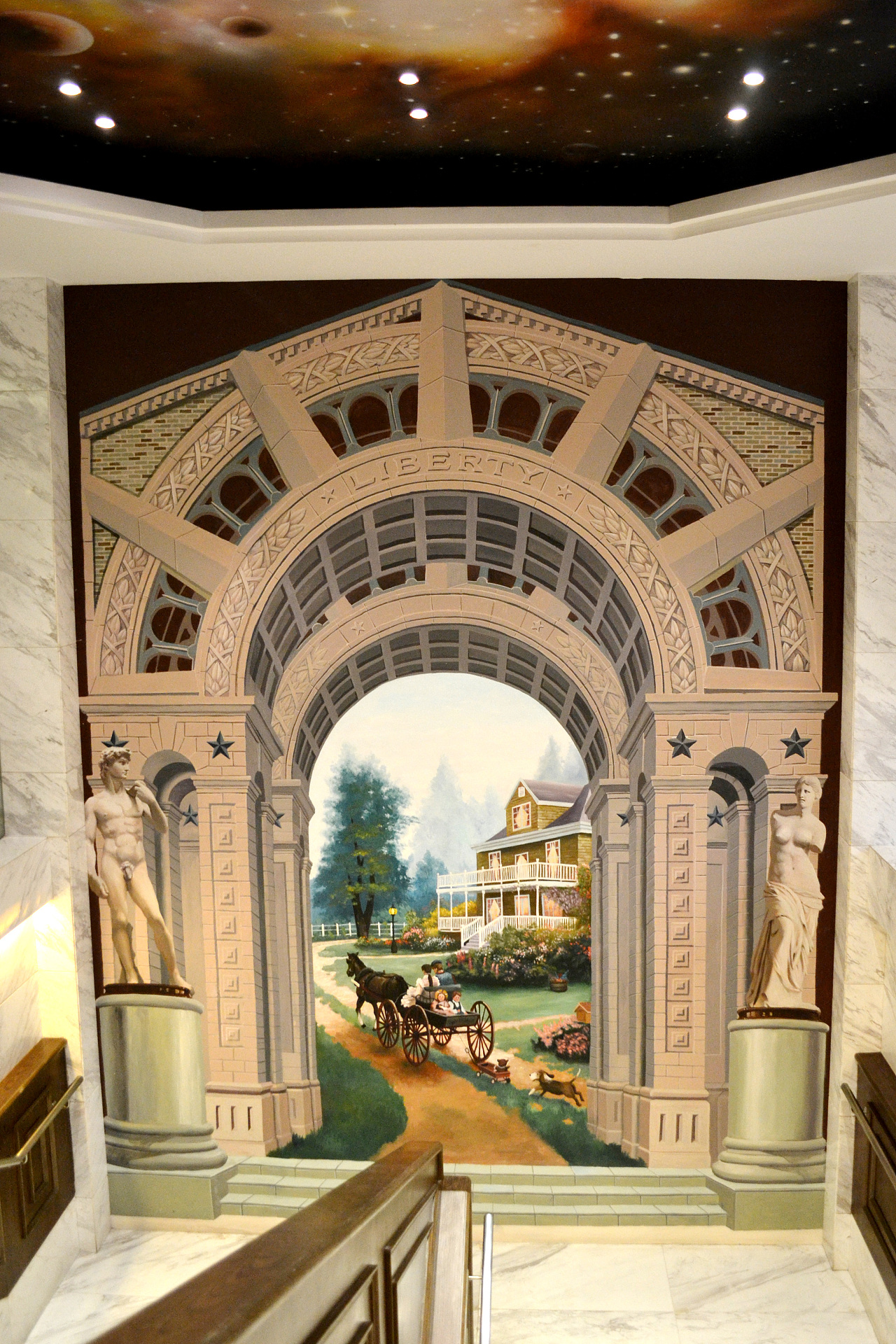 壁画以欧式元素为主,欧式建筑结合远处风景