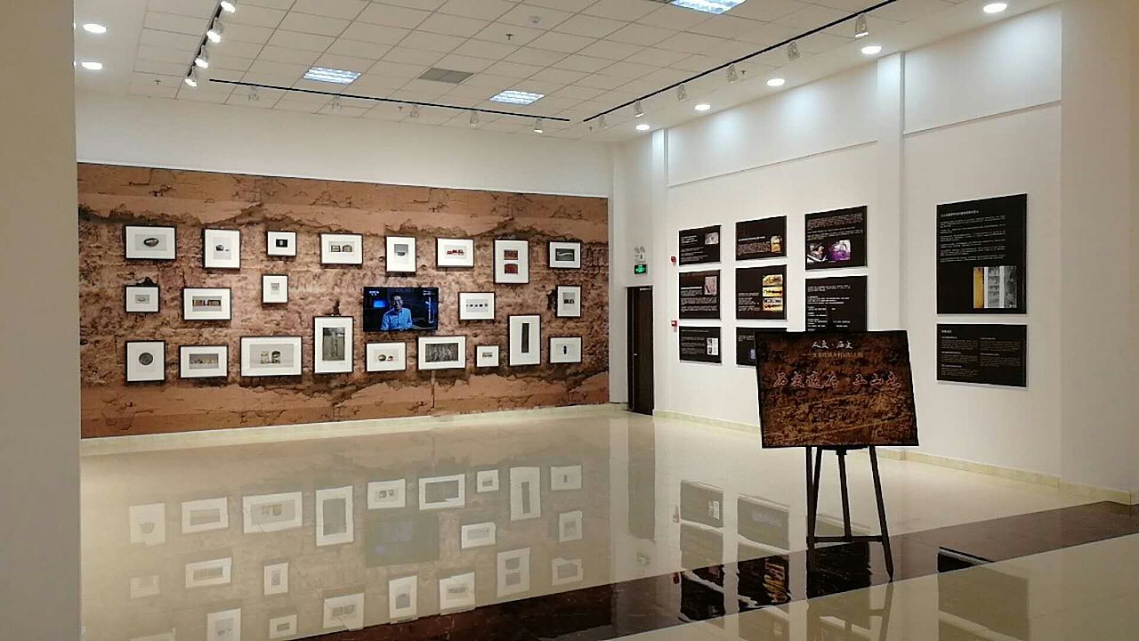 为当地旅游节展厅设计制作的一系列历史文化展板